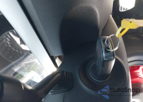 2009 Pontiac G8 Gt z USA, uszkodzony, nr VIN 6G2EC57Y49L302433